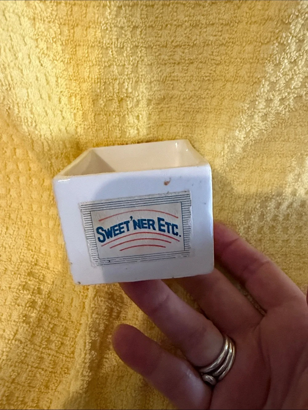 White Ceramic sweetener holder. Vintage 1983